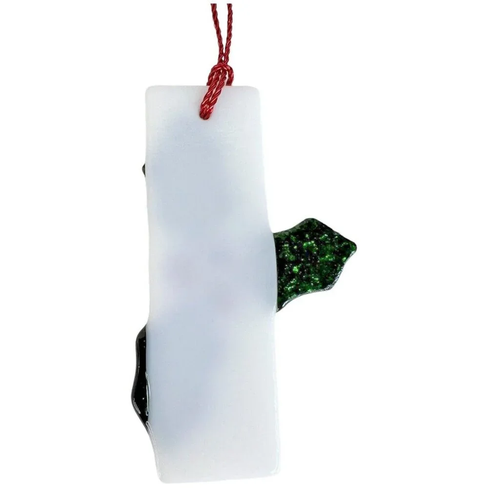 4 Fused Stained Glass Holly Berry Christmas Ornaments Set Red Green White - Picture 7 of 11